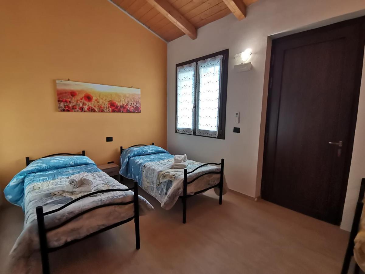 B&B La Dea Lumaca Villareggia Bagian luar foto